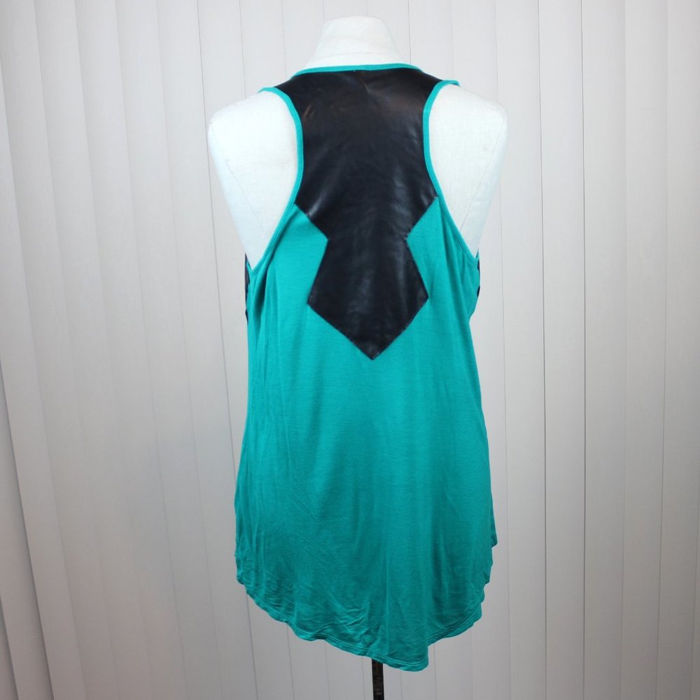 ✨ Closet Refresh - Xhilaration Teal and Black Racerback Tank Top